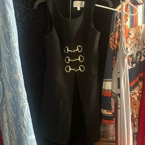 VINTAGE: JULIE BROWN 💓 Elegant Black Sleeveless Dress with Gold Buckle Detail